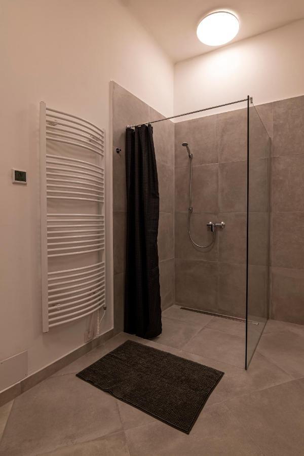 Flataid Apartment Jakob-Redtenbacher-Gasse I Грац Екстериор снимка